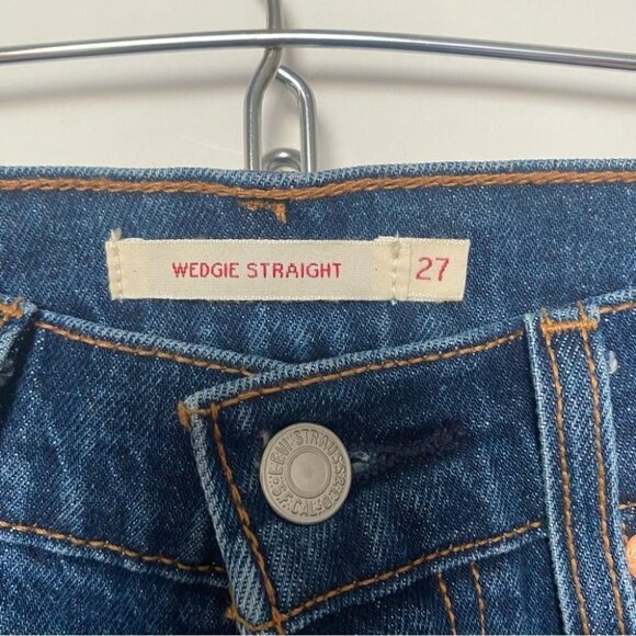 Levi's‎ Wedgie Straight Style Below The Belt Medium Wash - Picture 3 of 13